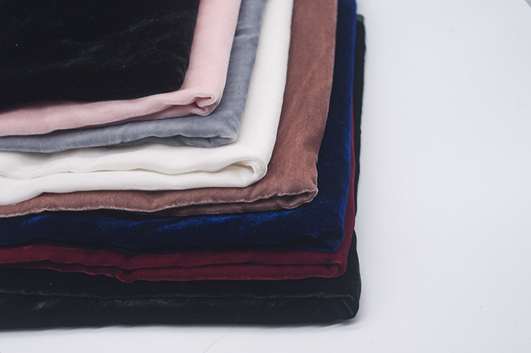 Real velvet pasta-style embroidery luneville bottom cloth can be made solid cushion embroidered semi-rice price method embroidered bead embroidery