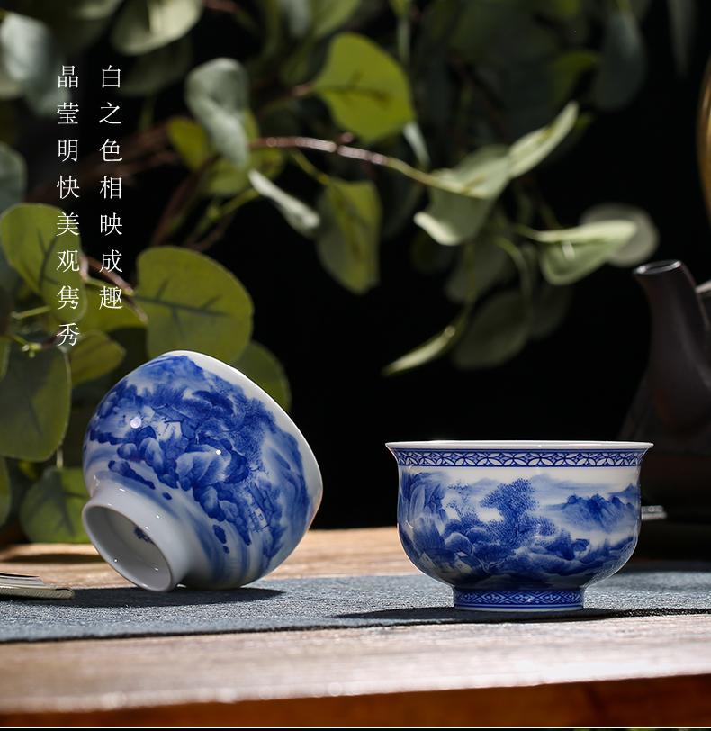 One thousand fire jingdezhen blue and white porcelain ceramic cup single hand - made landscape to use large kung fu masters cup by hand