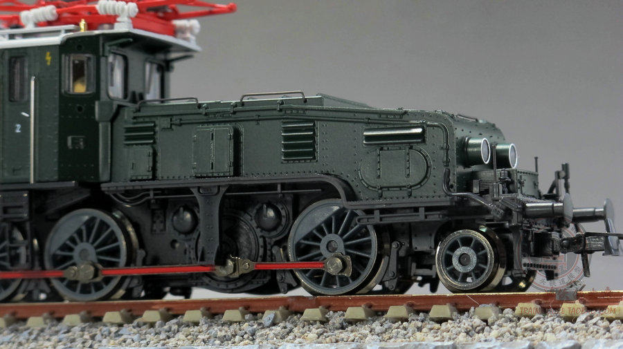 欧洲铁路巨兽~大鳄鱼电力机车