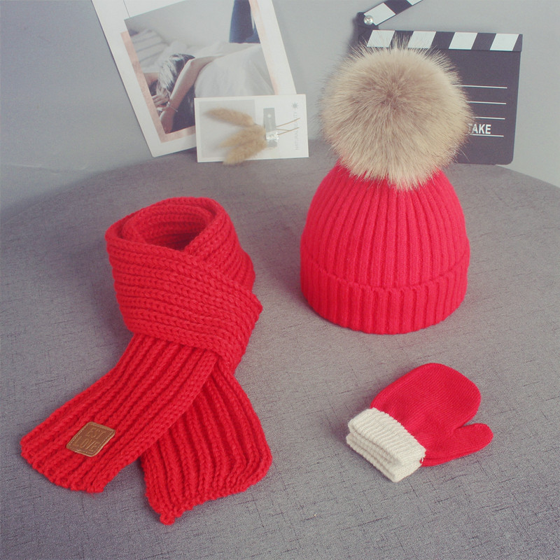 Three-piece baby hat Autumn and winter children's scarf gloves Baby warm Korean version of the tide boy child girl wool hat