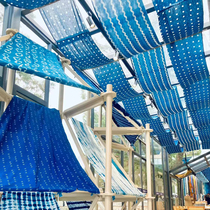 Indoor internet celebrity ethnic style tie-dye fabric restaurant decoration atmosphere ceiling canopy decoration background strip cloth