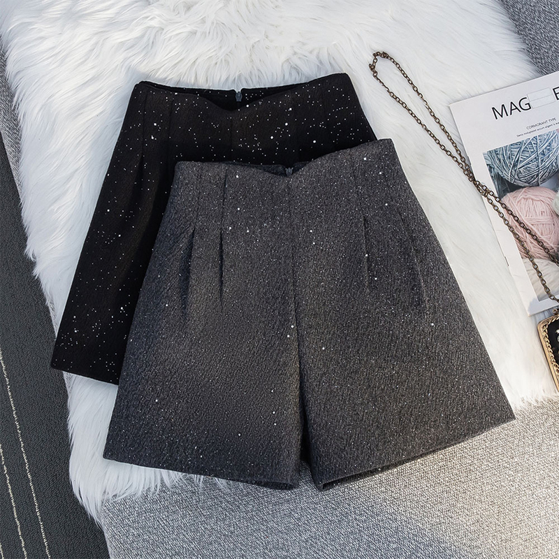 Tweed Style Sequined Woolen Shorts for Women 2026 Autumn and Winter New Style Elegant High-Waisted A-Line Wide-Leg Boot Shorts