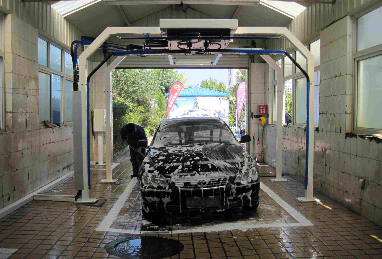不一樣的洗車功夫 洗一臺車要3天 淘寶海外 不一樣的洗車功夫 洗一臺車要3天 淘寶海外