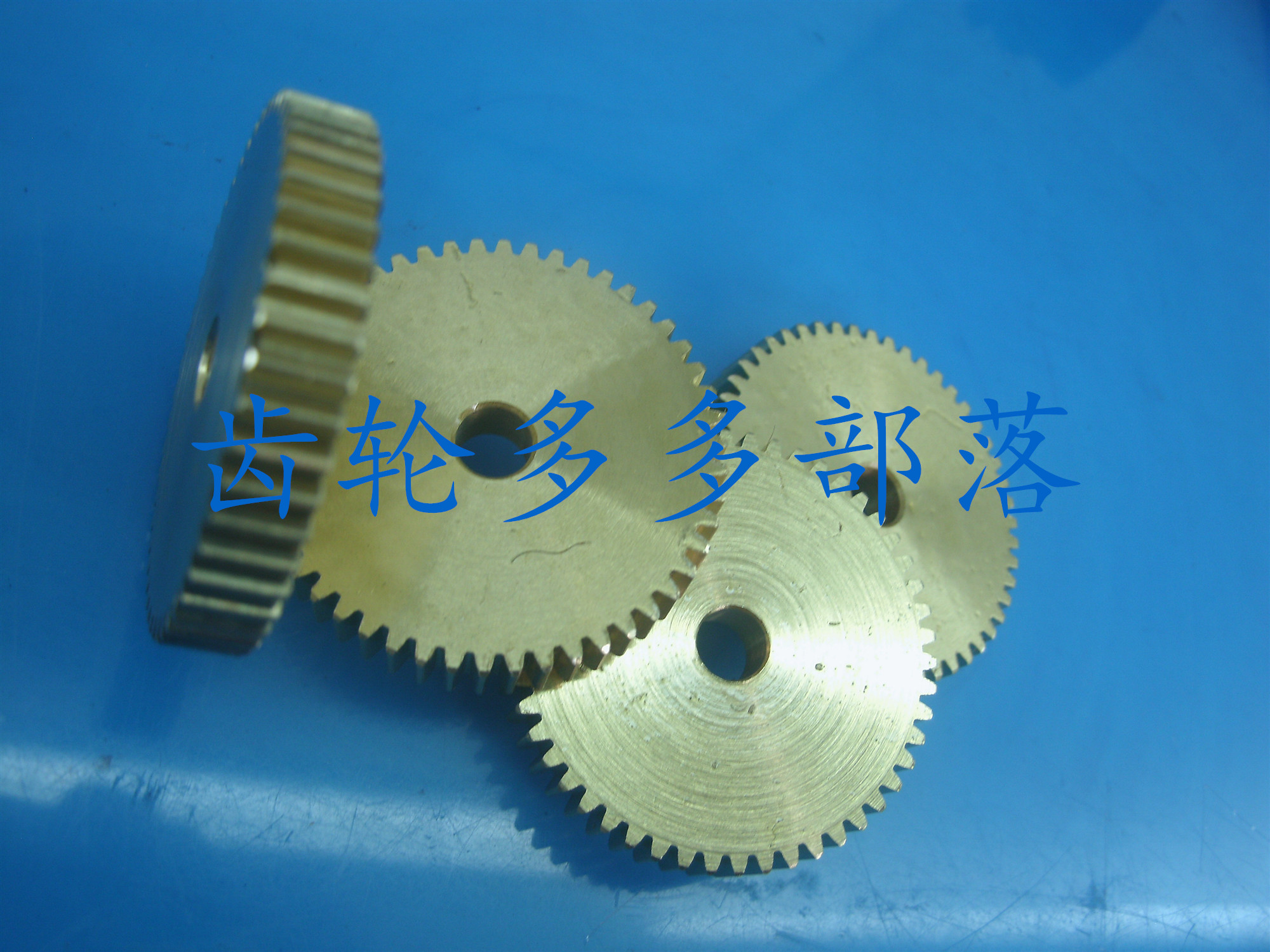 0 6 Die 50 tooth inner hole 5mm Copper plane upright gear motor Motor shaft accessories Special price