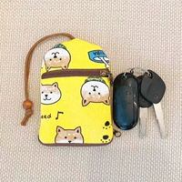 Двойная молния с красно-желтой буквой «собака»