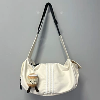 Белый, кола