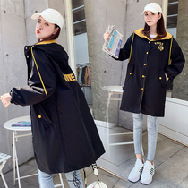 Pregnant women windbreaker college style Korean version of long 2021 Autumn New loose size pregnant women coat women