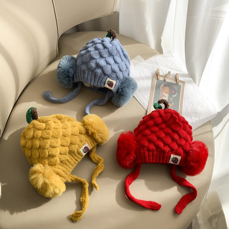 Children's hat men and women Han's version of the new baby warm and thickened pineapple cap autumn and winter outdoor windproof cap