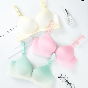 【全国包邮】向大大无钢圈聚拢内衣