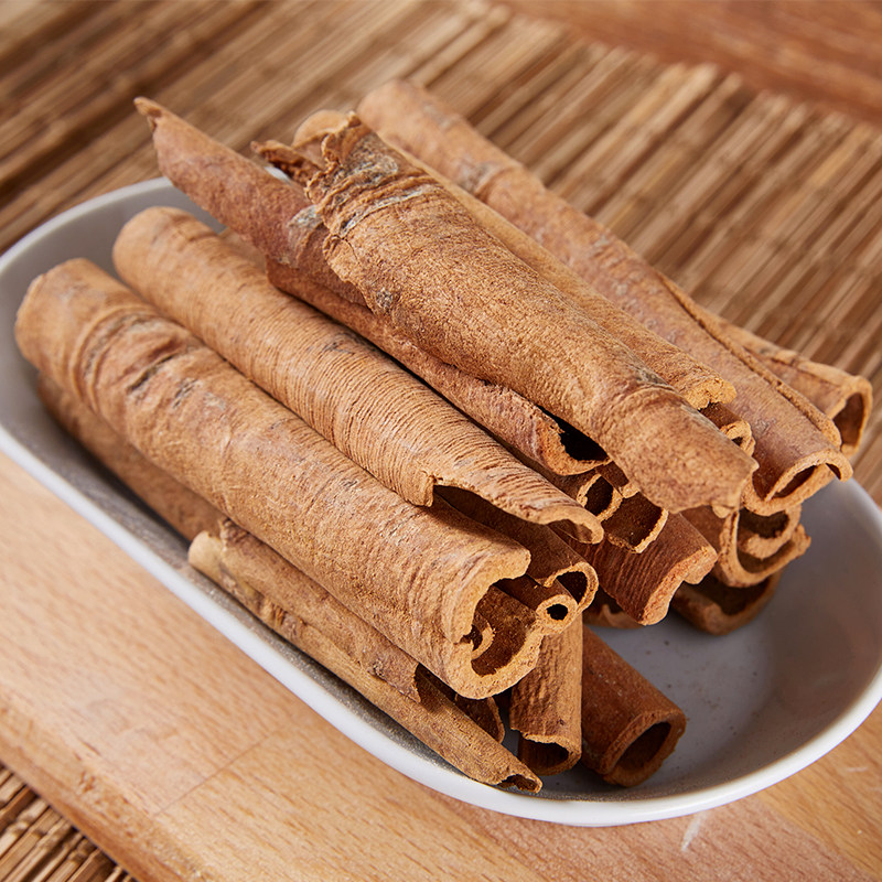 Guangxi Cinnamon peel 250 gram of peel pepper pepper octagon cinnamon hot pot string cooking