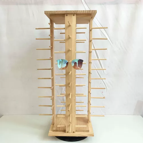 Солнцезащитные очки, стенд