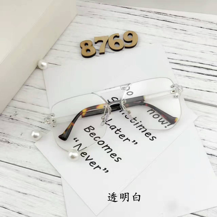 Kiến xám không viền kính râm nữ thủy triều 2017 mặt tròn trong suốt mảnh đại dương kính râm nam glasses kính phẳng kính râm