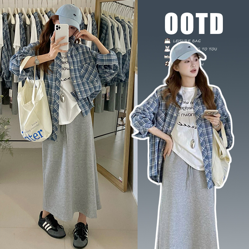 Maternity Suit Spring and Summer Clothing 2026 New Autum Style Pregnant Mother Outfit T-Shirt Plaid Shirt Skirt Three-Piece Set