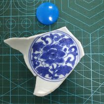 Kangxi blue and white peony edge slightly cracked ancient porcelain pieces old porcelain pieces antique collection old objects