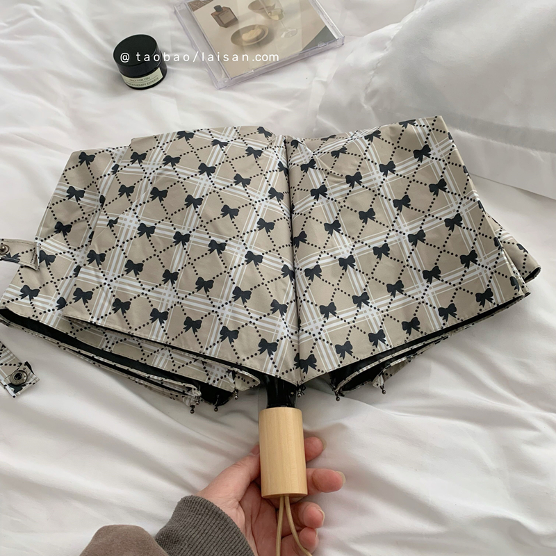 Umbrella girls automatic rain and rain dual-use vinyl high-value folding umbrellas sunscreen anti-UV umbrellas