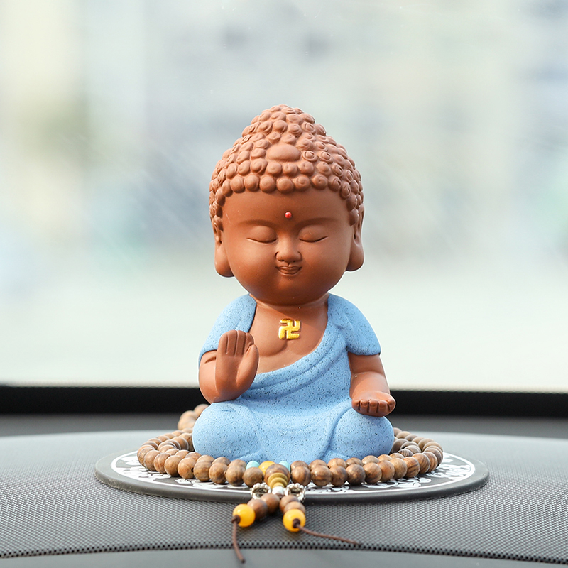 Creative ceramic Buddha statue car ornaments security car interior control instrument panel personality decorative supplies