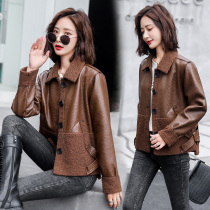 Four seasons of green womens clothing new Hangzhou 2021 autumn winter plus suede leather clothes small sub-fur integrated lamb fur coat