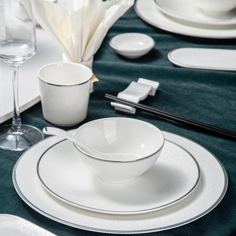 Star Hotel Tableware Set, High-End Club Private Room Exclusive Bone China, Wear-Resistant, Embossed, White Gold and Silver Rim