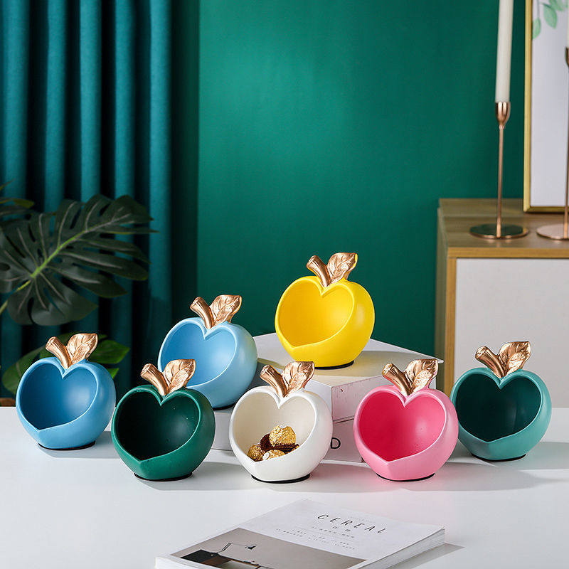 Entrance door Entry into the family Xuanguan Key containing swing piece Apple shoe cabinet decoration Chinese moving Qiao relocating New residence Gift practical