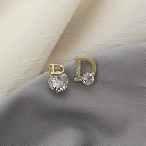 Korean version of s925 silver pin personality asymmetry D letter earrings Joker advanced sense Super Flash zircon earrings female