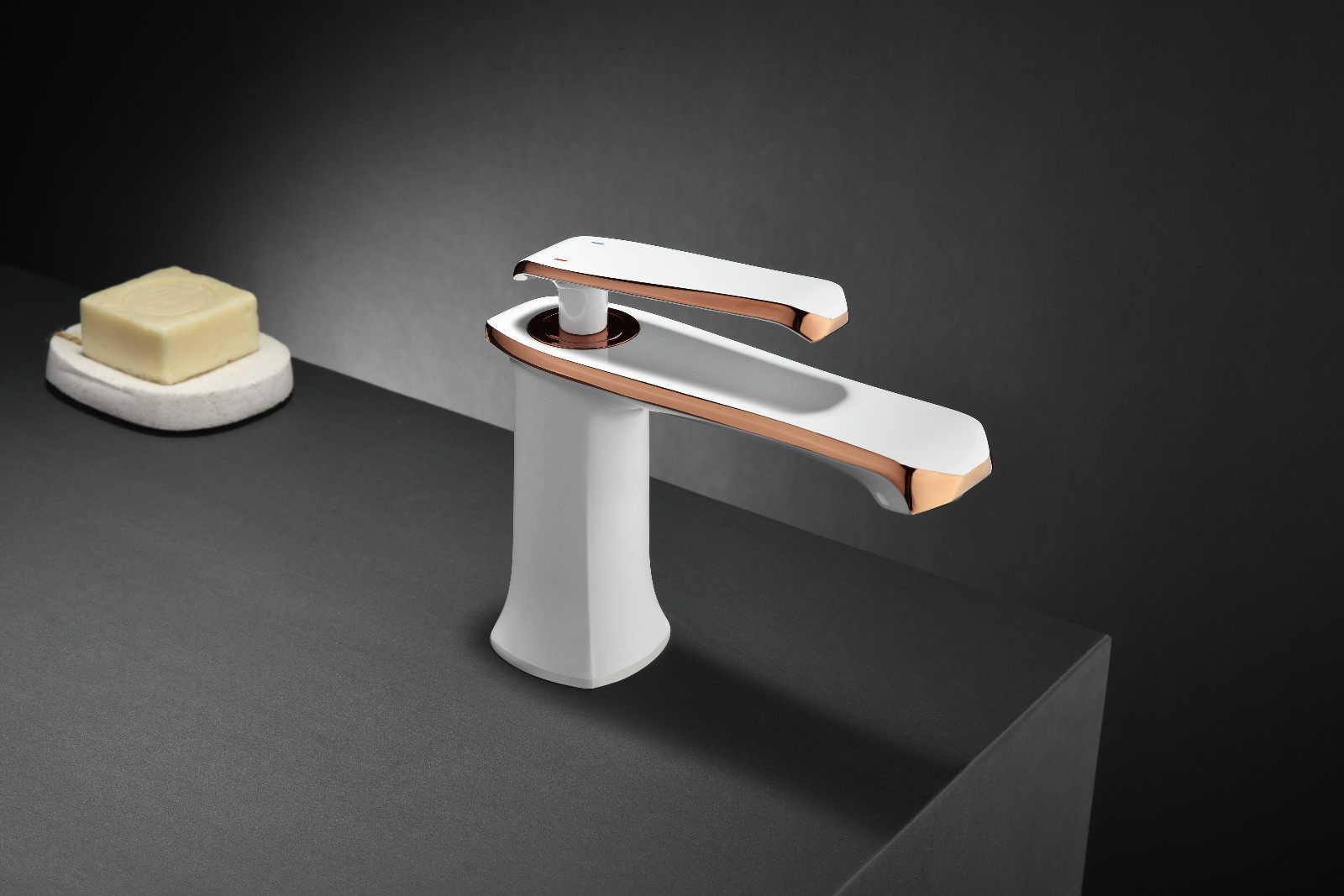 All copper single single hole cold and hot pelvis tap basin wash basin basin tap