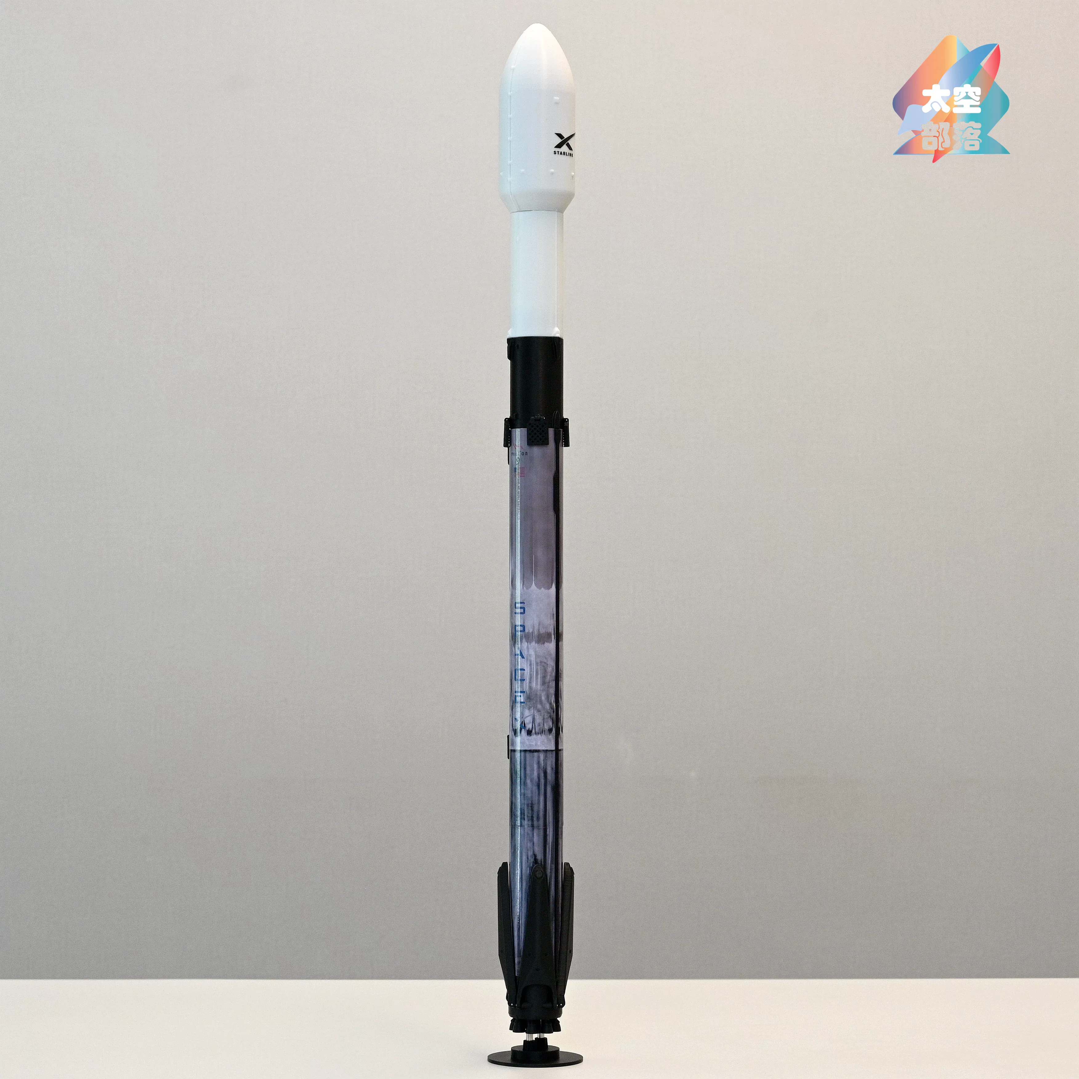 Модель ракеты SpaceX Falcon 9 Block5 с восстановлением, вход в атмосферу, 3D-печать, 60 см, масштаб 1:120