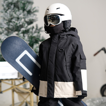 Original childrens ski clothing with black and white contrasting colors for small and medium-sized children windproof and waterproof quilted thickened jacket and overalls suit