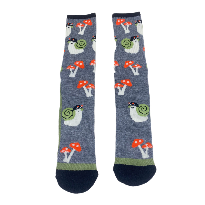 Japanese-Style Cartoon Snail and Mushroom Mid-Calf Socks for Men, Cute Style Sports High-Stretch Socks