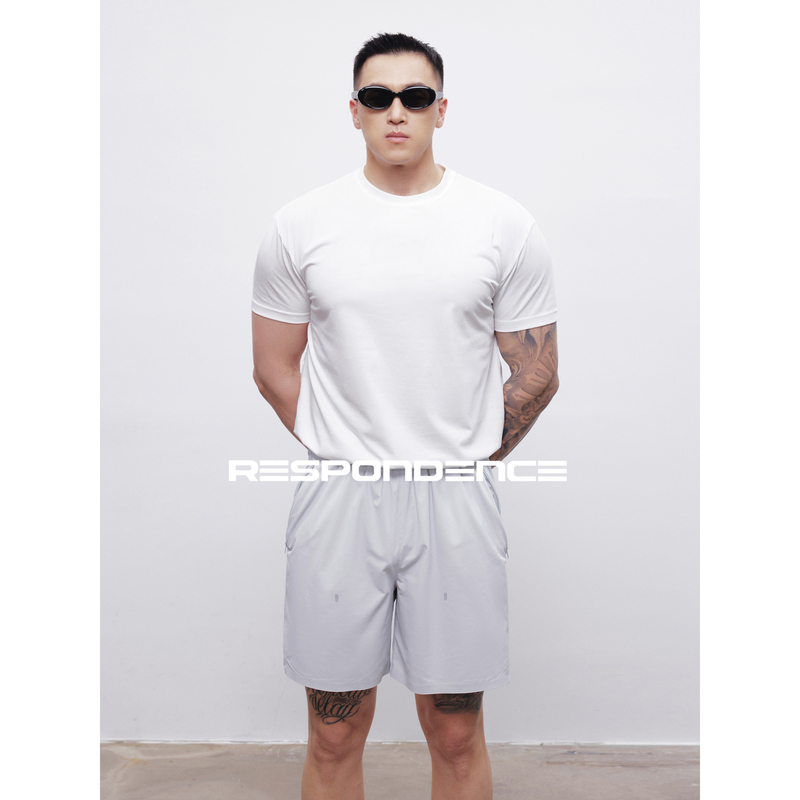 Respondence Ice-Feel Fabric Round Neck Letter Print Short-Sleeve Slim-Fit Basic T-Shirt with Cuffed Sleeves