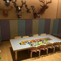 New large particle childrens building block assembly Le Zhili high solid wood table and chair combination naughty castle building block toy table