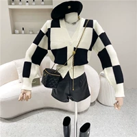 Дизайнерский трикотажный осенний кардиган, куртка, в корейском стиле, тренд сезона, коллекция 2021, свободный крой
