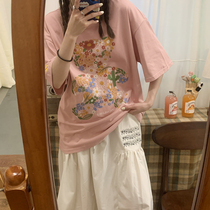 Yuki big white T-shirt female niche design embroidery small bear printed short sleeve Korean version retro wind 100 lap couple tee