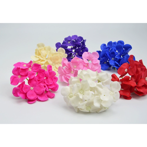 Кервир День святого Валентина Симнома Сладкая сладкая подарочная коробка с мячом положила один пакет, чтобы сделать материалы для цветочного искусства.