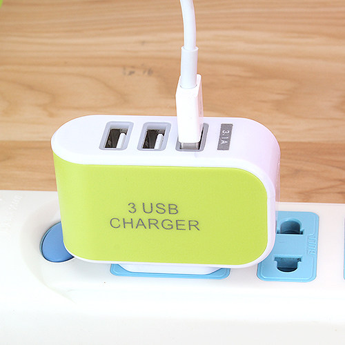 3-mouth USB charger 3 holes Multiport multifunction luminous plug Android Apple mobile phone porous charging head socket