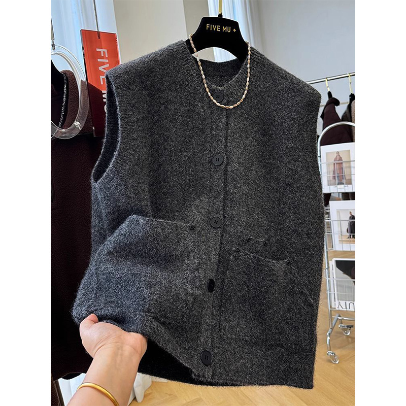 Extra Large Size 150kg High-End Sleeveless Wool Knit Sweater Vest for Men and Women, Suitable for Layering in Autumn and Winter