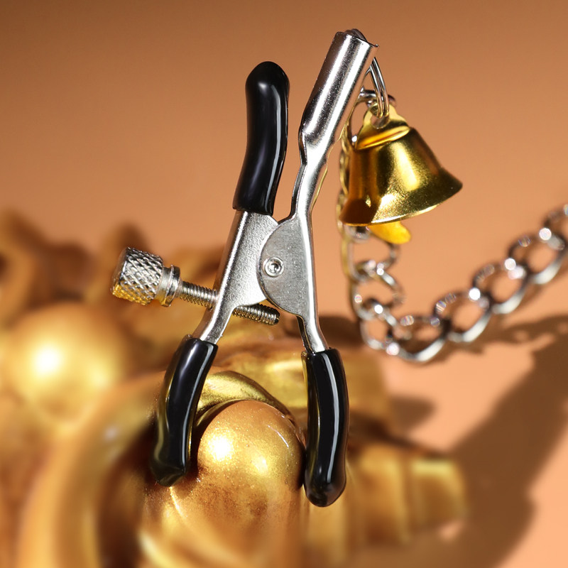 Majic Nipple Clamps Play Set detail 4