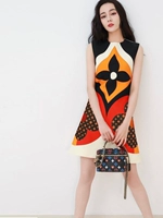 2025 Summer Star Style легко носить роскошные тонкие и элегантные платья для женщин, короткий стиль, можно носить нормально