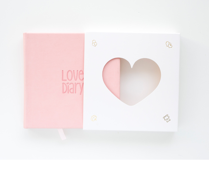 约创意恋爱日记本子彩页插画手绘记录爱情的情