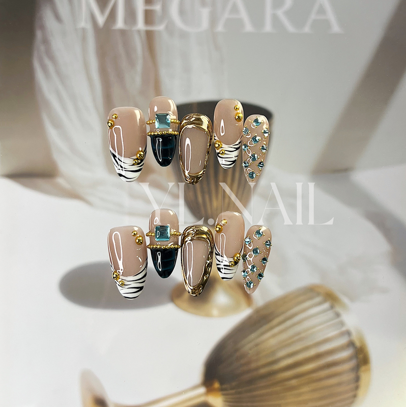 【Yl.Nail Moon and Sixpence】Handmade Nail Art ins Unique Hand-Painted Rhinestone Vintage Wearable Nails