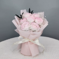 Розовая розовая роза