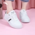 Một đôi giày đạp giày nữ giày thể thao 2019 thu đông mới thoải mái nhỏ màu trắng giày giản dị giày đế bằng giày chính thức website chính hãng - Dép / giày thường