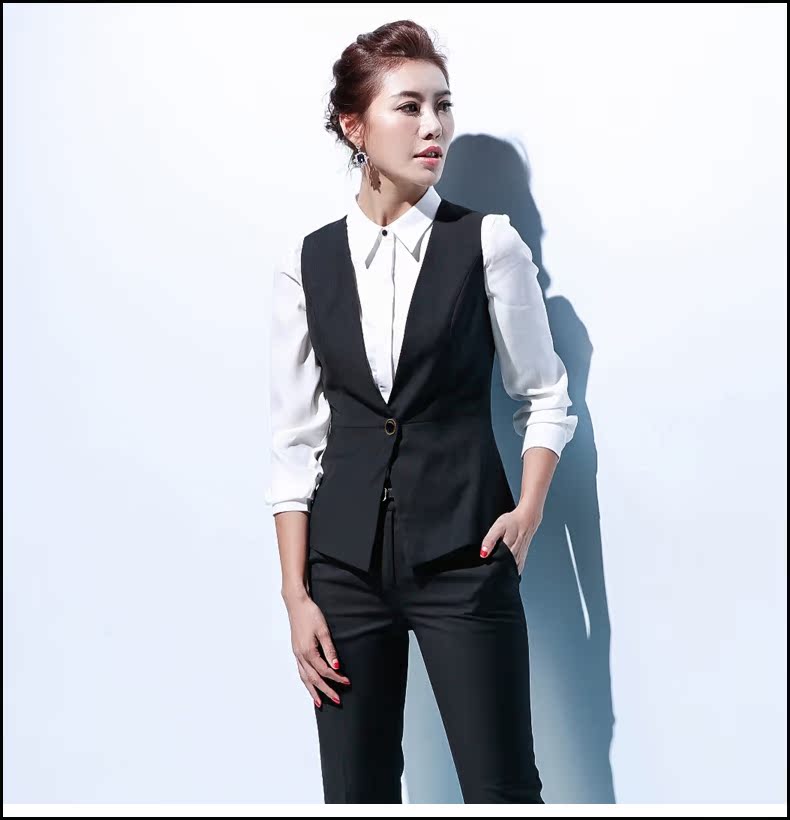 Tailleur femme - Ref 3242283 Image 18