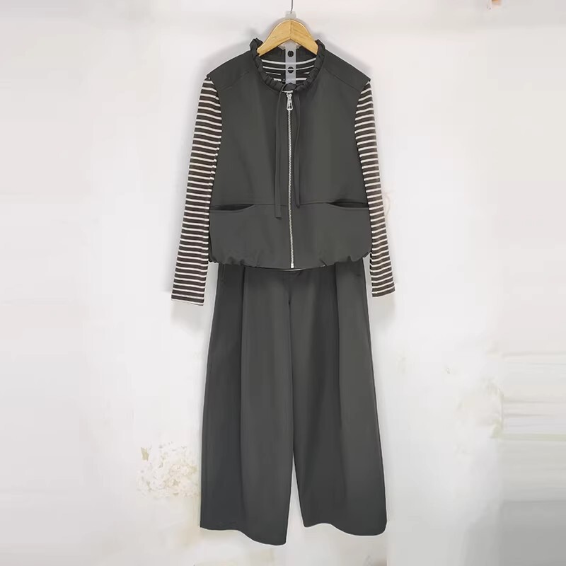 Same Style as in the Mall 2026 Spring F26A031 Zip-Up Vest Striped Top Wide-Leg Pants Three-Piece Women's Fashion Set