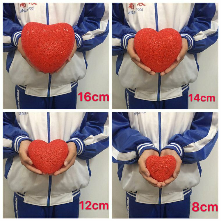 Creative stage performance props holding love lights, chorus performance dance holding bright red heart lights