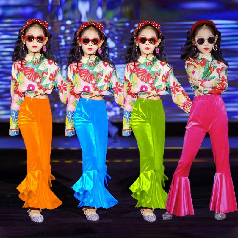 Retro Nostalgic Hong Kong Style 80S and 90S Trendy Kidsren's Stage Performance Costumes for Boys and Girls in Kindergarten Stage Shows