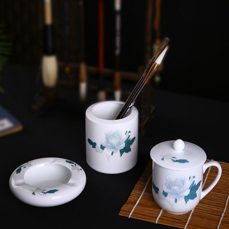 Ling-ling Porcelain Glaze Under five color ceramic stationery Three sets of tea cups Tobacco Ashtray Pen Holder Office Supplies set of tea set