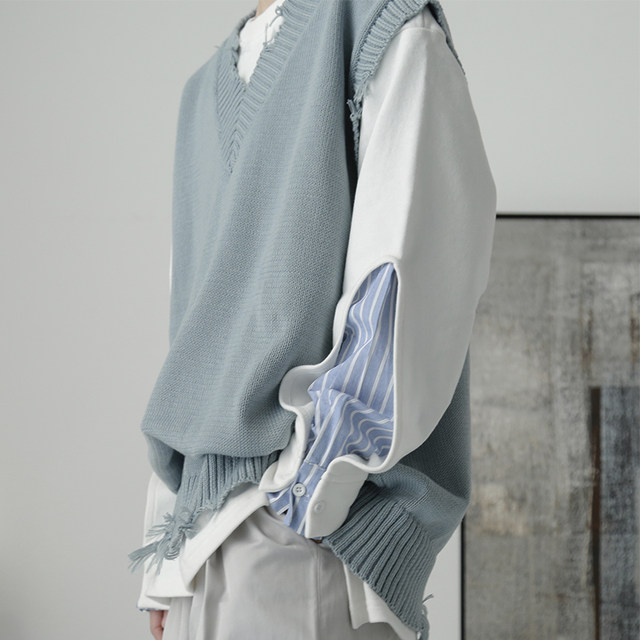 Yiyi original lake blue double-layer cuffs splicing striped fake two-piece design pullover long-sleeved fake two-piece sweatshirt