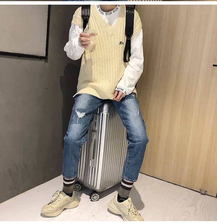LES đẹp trai T Lin cong mùa xuân và mùa thu chữ V cổ áo đan vest vest đại học gió hoang tay áo len nam nữ ao khoac len nam