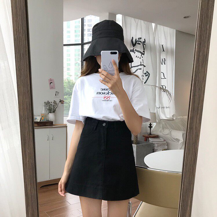Large size denim short skirt women's 2020 summer new slim skirt Japanese high waist loose bag hip A-line skirt