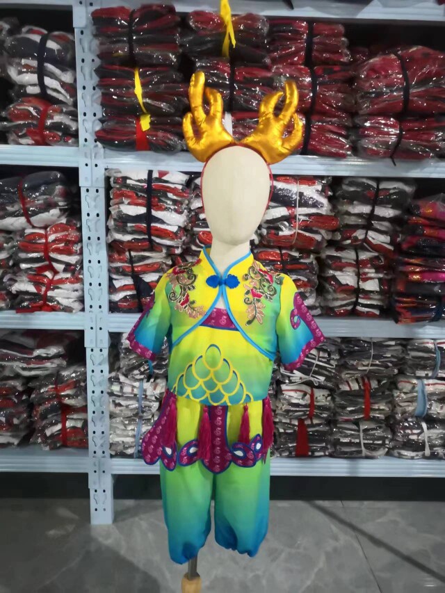 丫丫舞蹈服